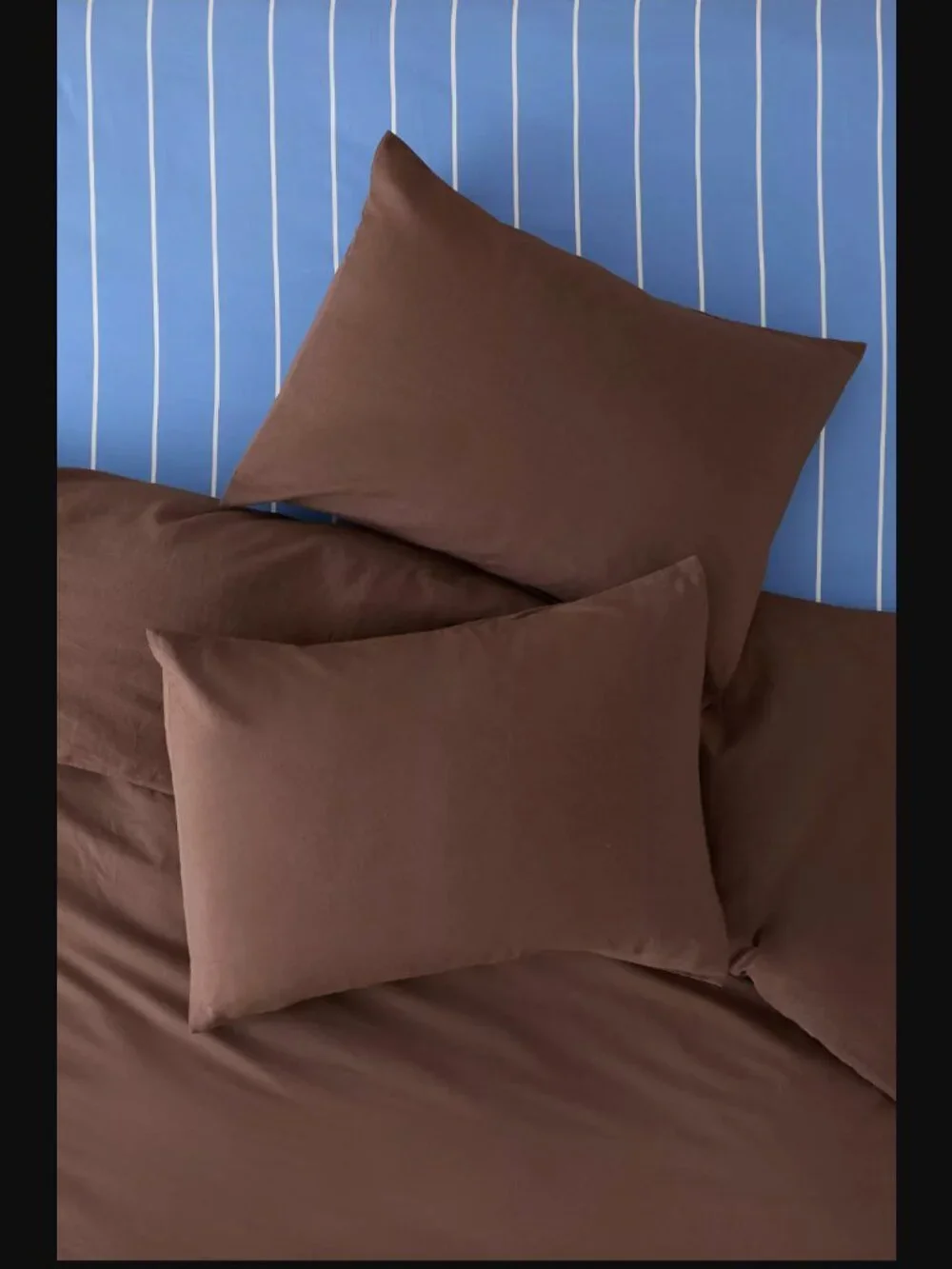 Urban Outfitters Classic Linen-Blend Fondue Fudge Brown Color StandardnSham Set